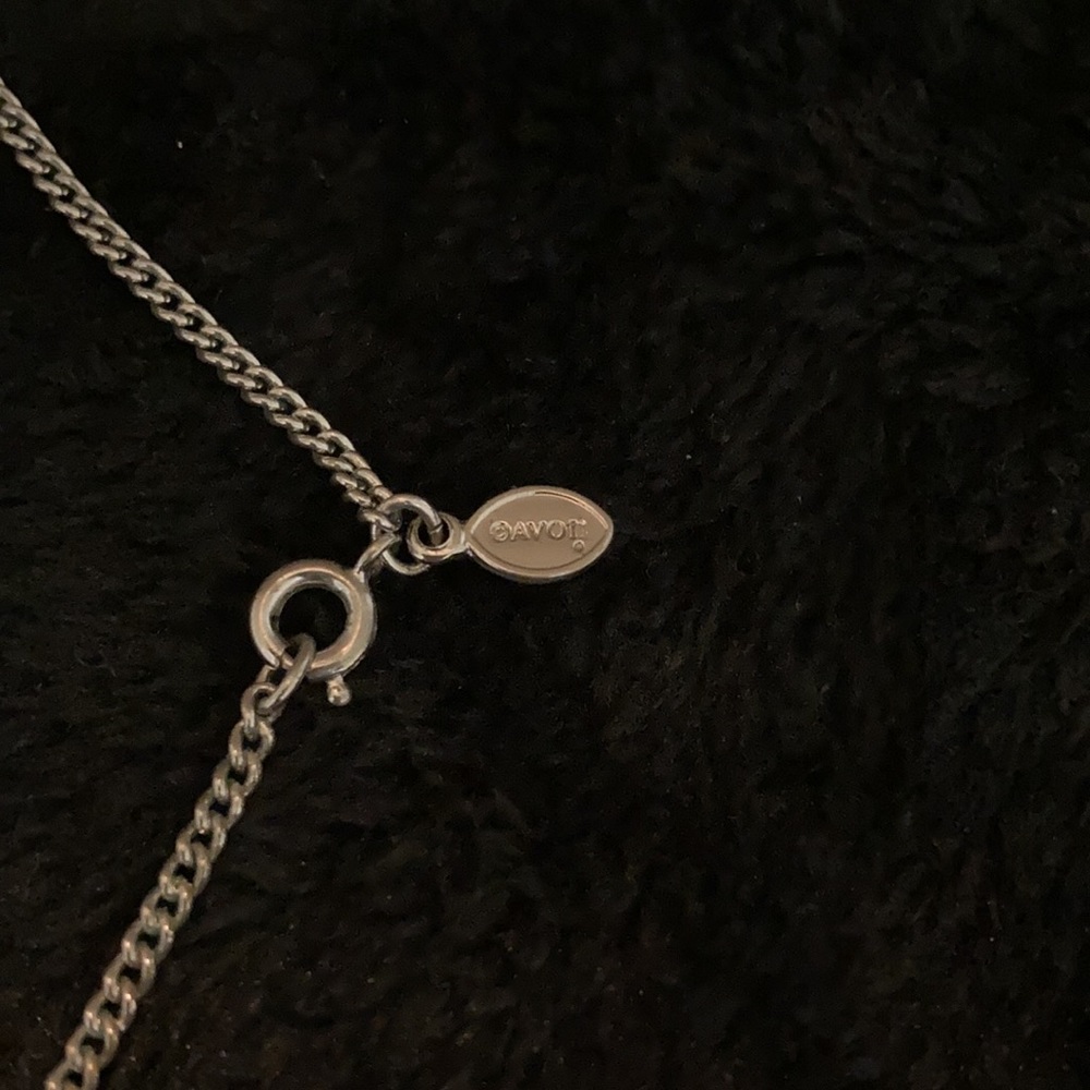 Necklace by Avon - Picture 2 of 2